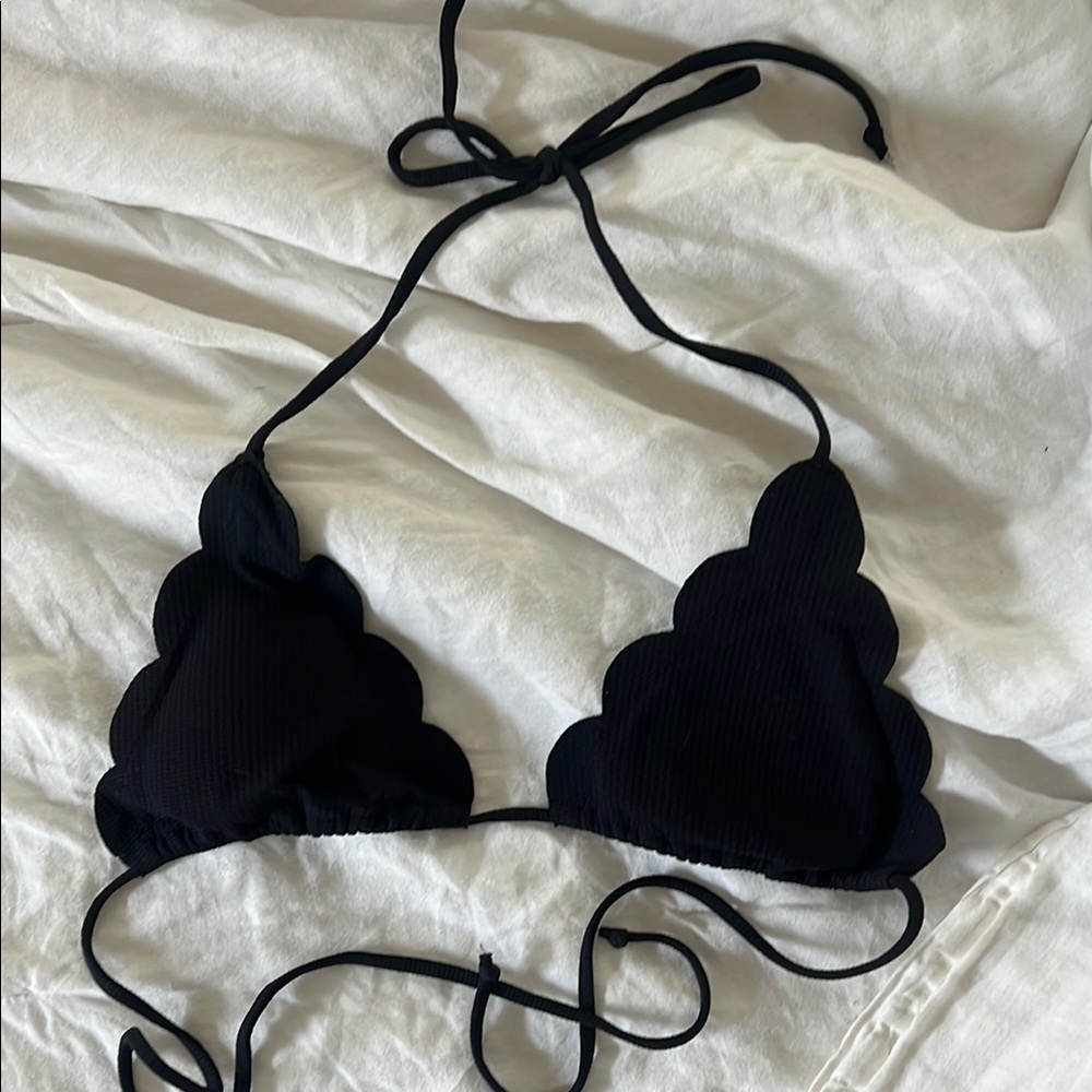 Marysia Black Scalloped Broadway top